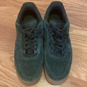 Green Suede Nike Air Force 1 LV8 Men size 7.5